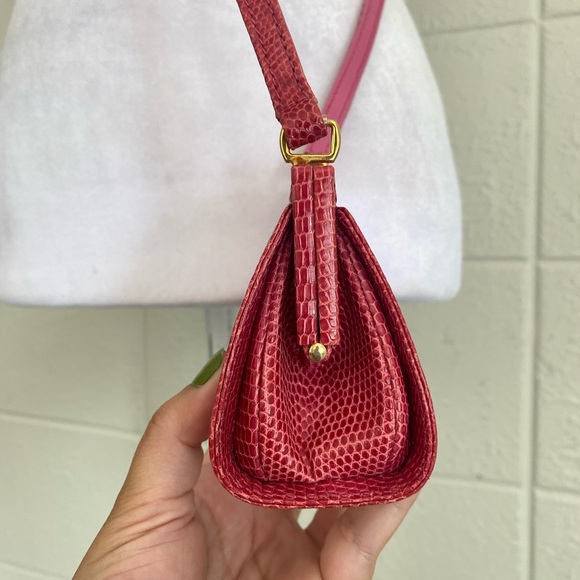 Ultra rare vintage 90s Gucci by Tom Ford hot pink Lizard extra mini crossbodybag - Picture 14 of 16